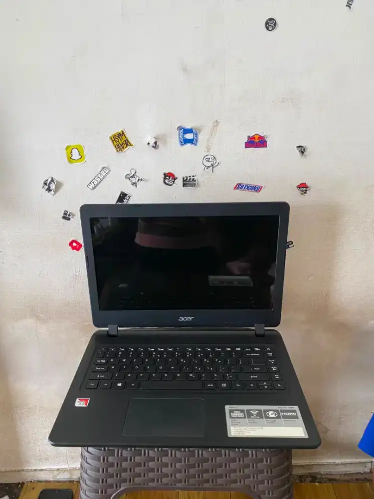 JUAL LAPTOP ACER ASPIRE A314-41 AMD  A4-9120E RADEON R3 RAM4GB DDR4