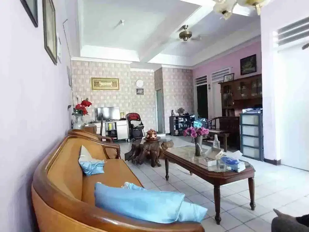Dijual rumah Jalan Utama Perumahan Medayu Selatan