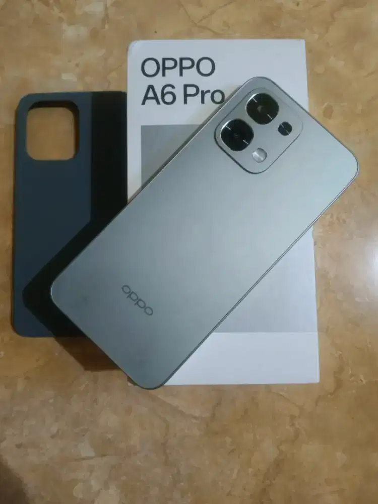 Jual Oppo A6 pro 4G ram8/128 lengkap mulus
Garansi sampai 01/10/2027