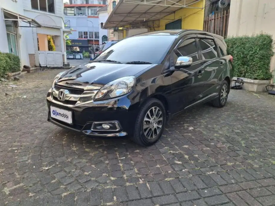 Pajak Panjang - Honda Mobilio 1.5 E Prestige Bensin AT 2015 Hitam