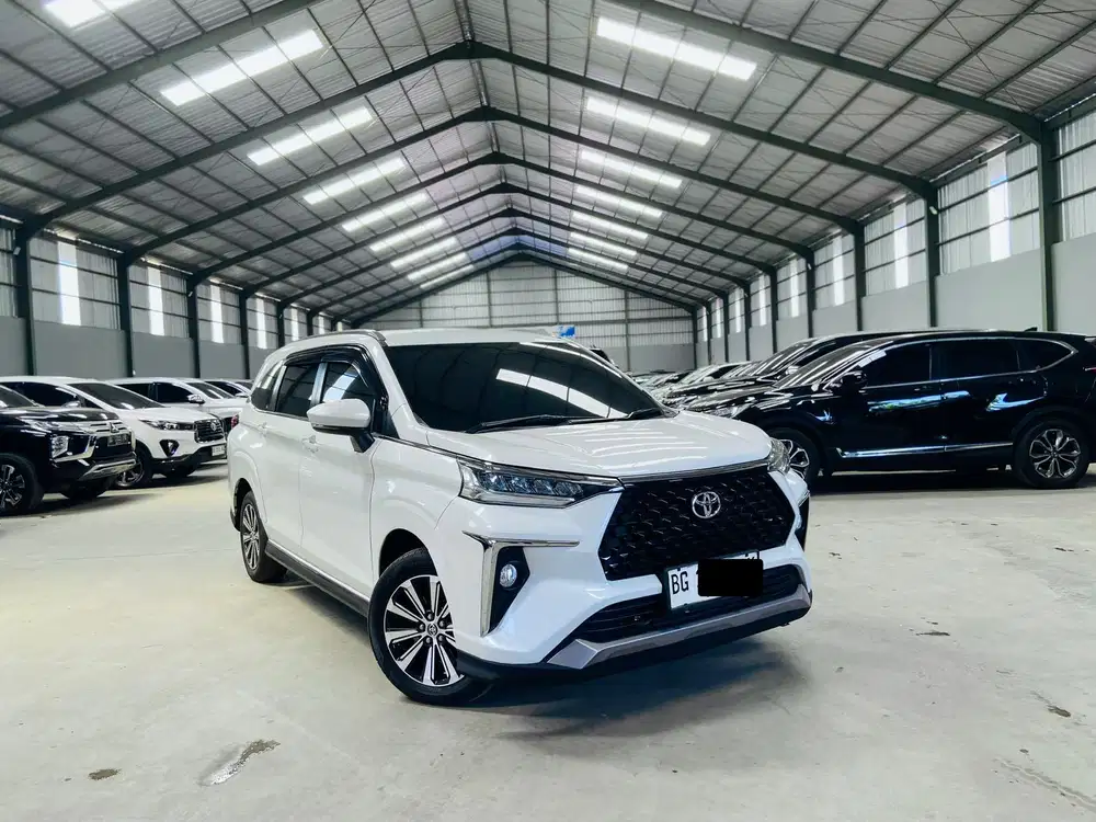 Toyota Avanza Veloz 1.5 2022 / 2023 AT Matic, Sangat terawat