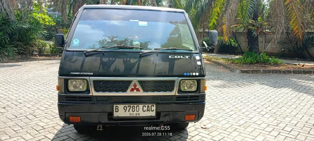 Mitsubishi L300 tahun 2012 4x2 2.5MT