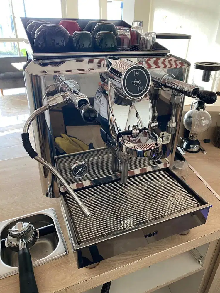 Mesin Kopi dan Steam VBM LOLLo