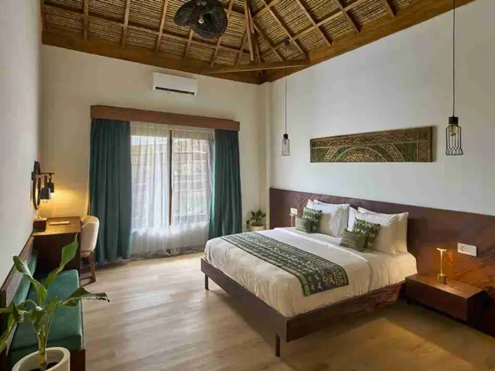 Villa at Beachfront in Jelenga, Sumbawa for leasehold 80 years.