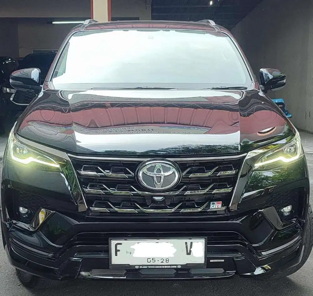 Toyota Fortuner 2.8 GR Sport 4x2 2023 Diesel Matic