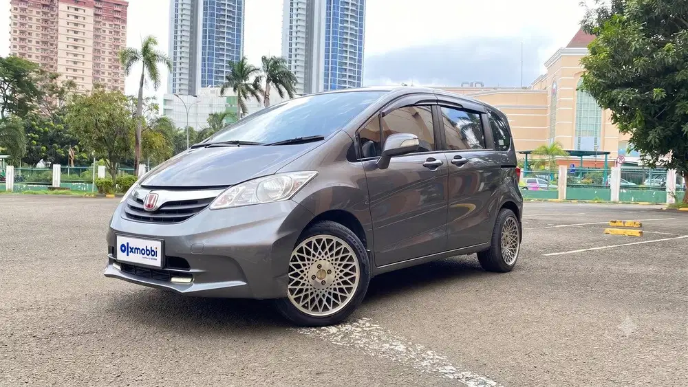 [DP 0%] Honda Freed 2009 SMF
