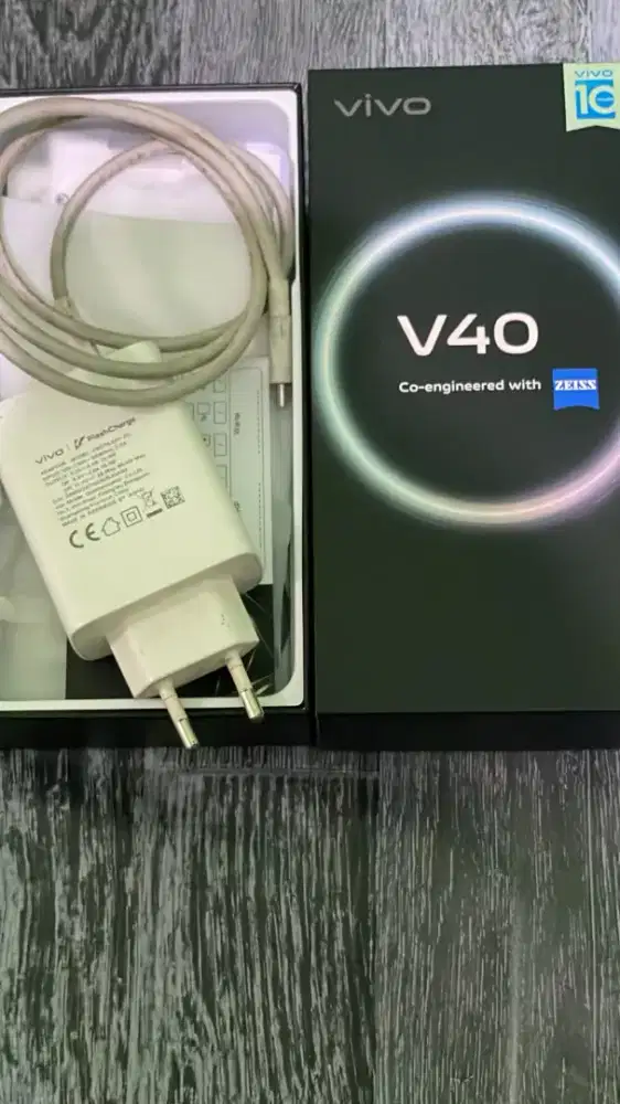 Vivo V40 5G 12/512 fullset original