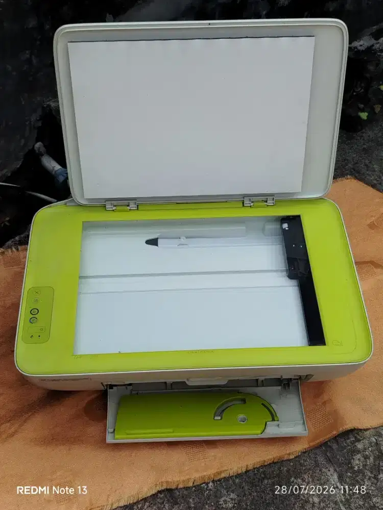 Printer HP Model: HP Deskjet 2135 second masih bagus