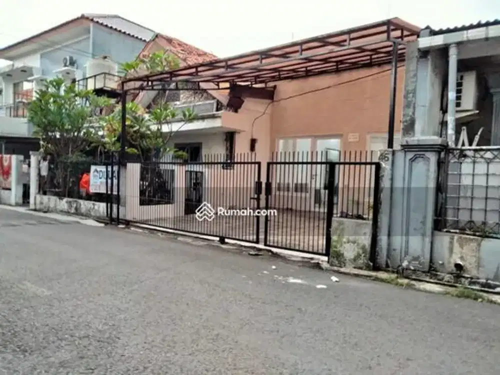 Rumah Asri dan Elegan di Kebayoran Baru Jakarta Selatan Dekat ke Mabes Polri dan Scbd Cocok Buat Kantor, Kos2an Eklusive dan Tempat Tinggal