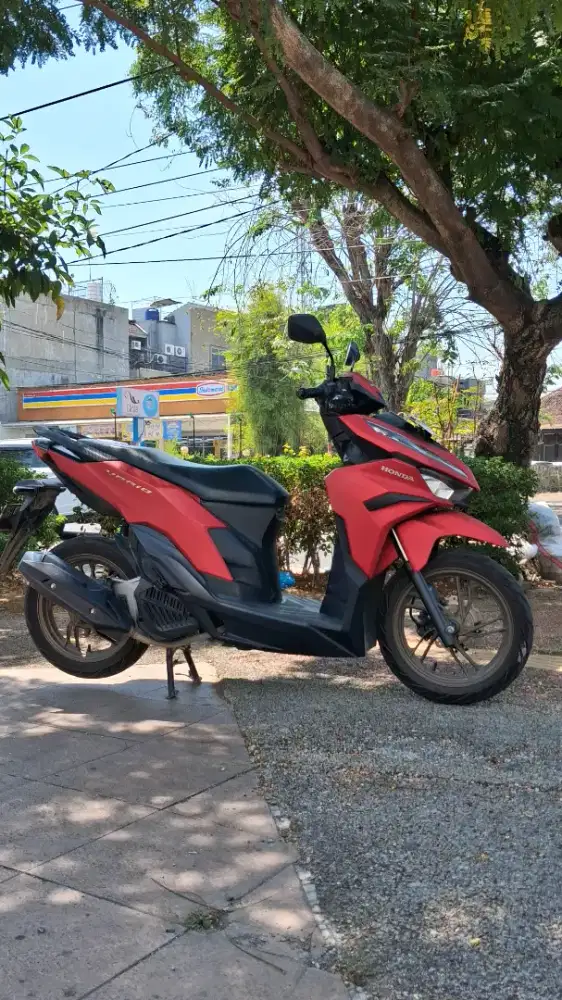 Vario new 125 ISS
