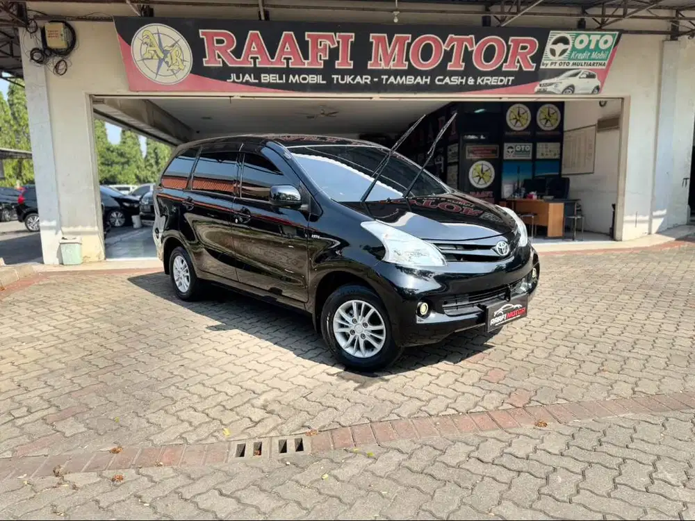 Toyota Avanza E 2014 AT Hitam Matic