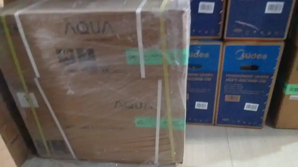 PROMO AC AQUA 1/2PK PLUS PASANG