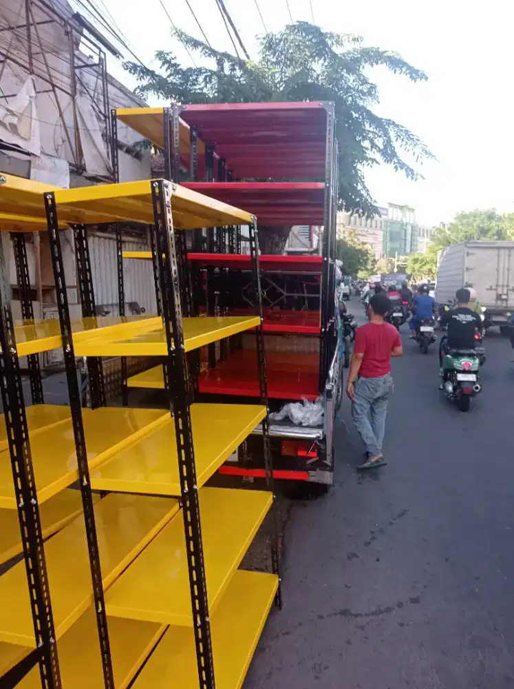 RAK BESI PERALATAN KANTOR