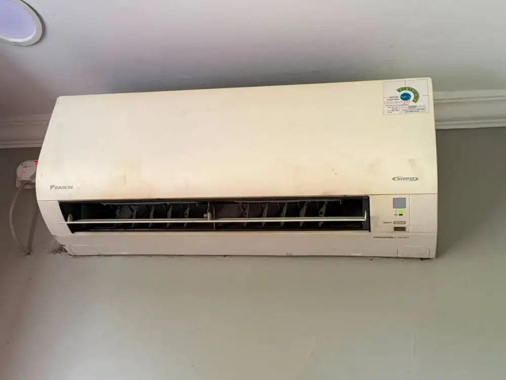 AC Daikin 1/2 PK Flash Inverter Thailand FTKQ15UVM4 Second
