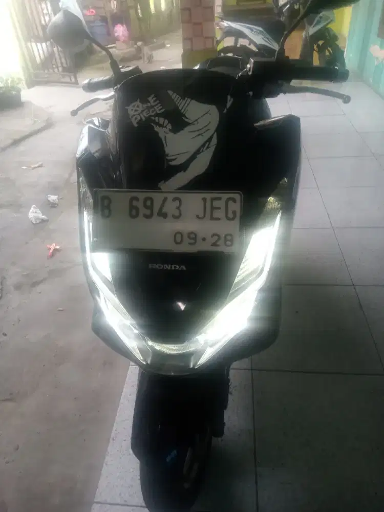 Pcx 160 cbs tahun 2023 harga 27.300.000
