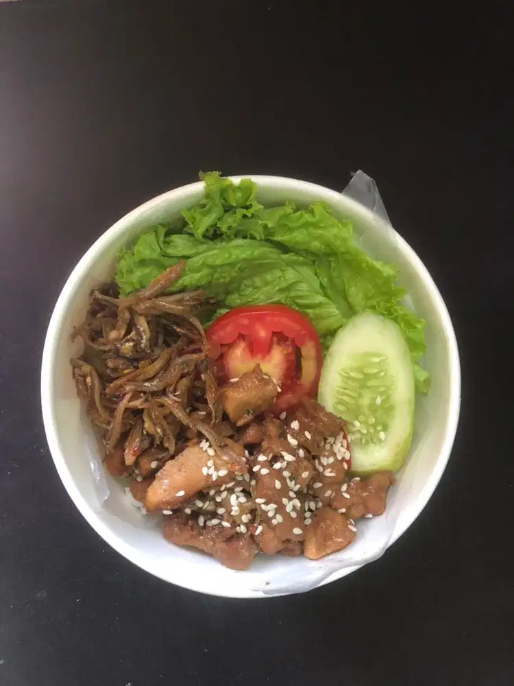 Siap antar pesanan makan