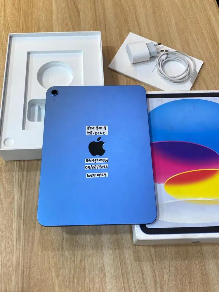 Ipad gen 11 128 biru bh99% like new