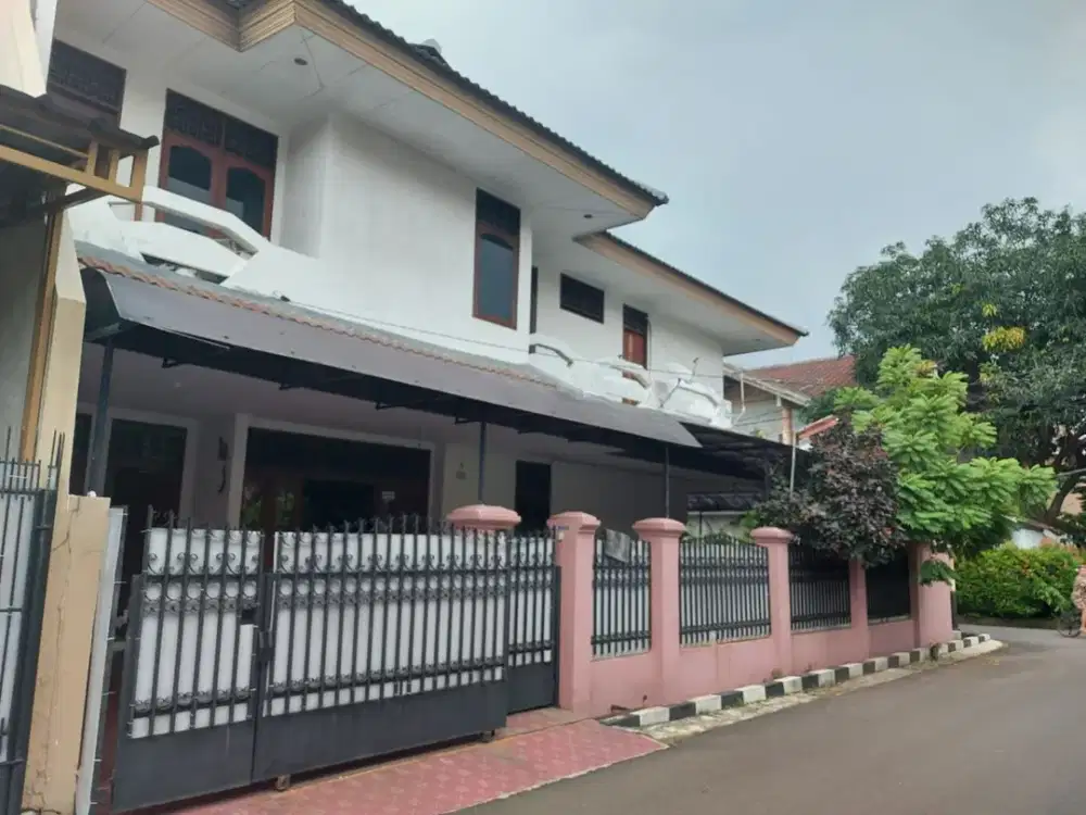 Rumah 2 Lt MURAH Dlm Komplek Elit Duren Sawit, Jakarta Timur