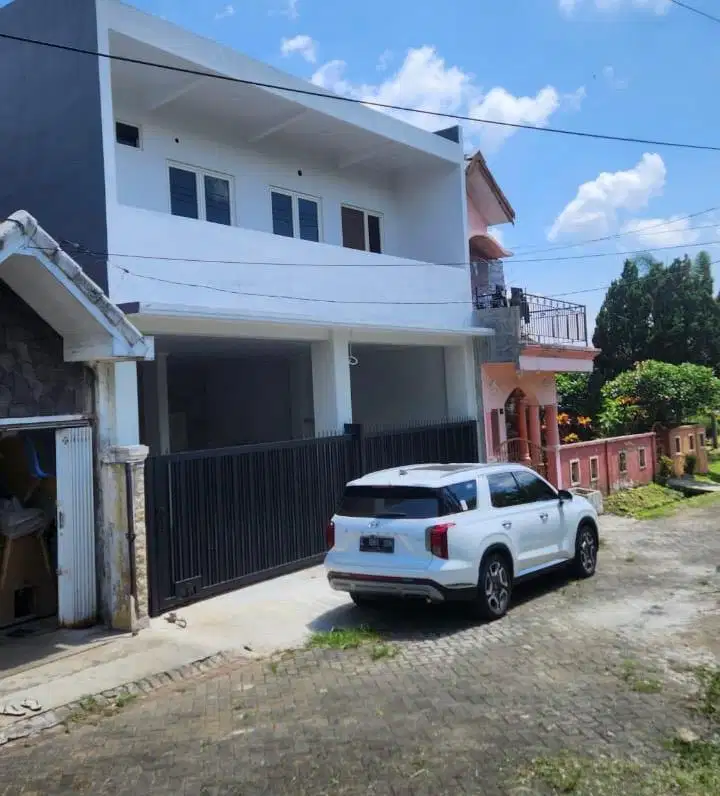 Villa / Rumah Besar di Puncak Tidar (Bangunan Baru)