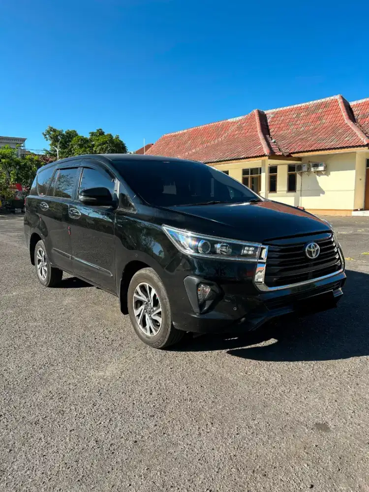 Toyota Innova reborn v solar 2022 matic