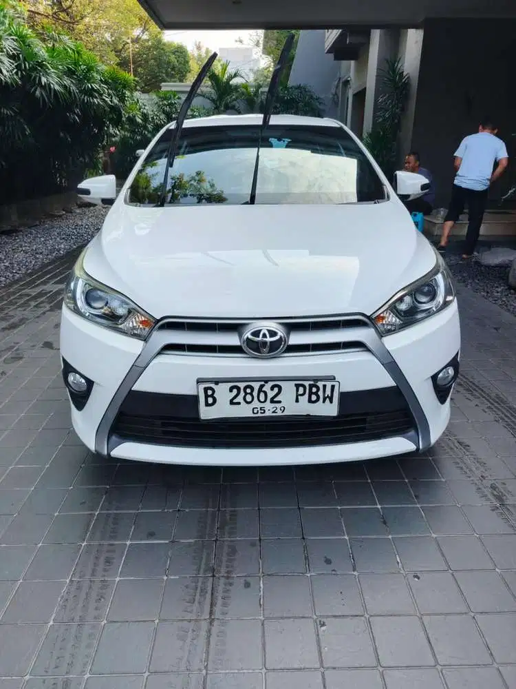 Toyota Yaris G matic putih km 49rb kondisi terawat