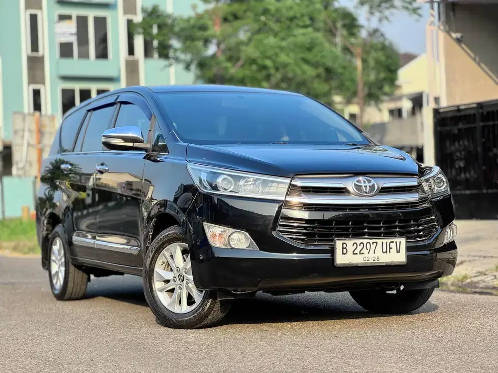 Innova Q 2.0 AT 2017 HITAM