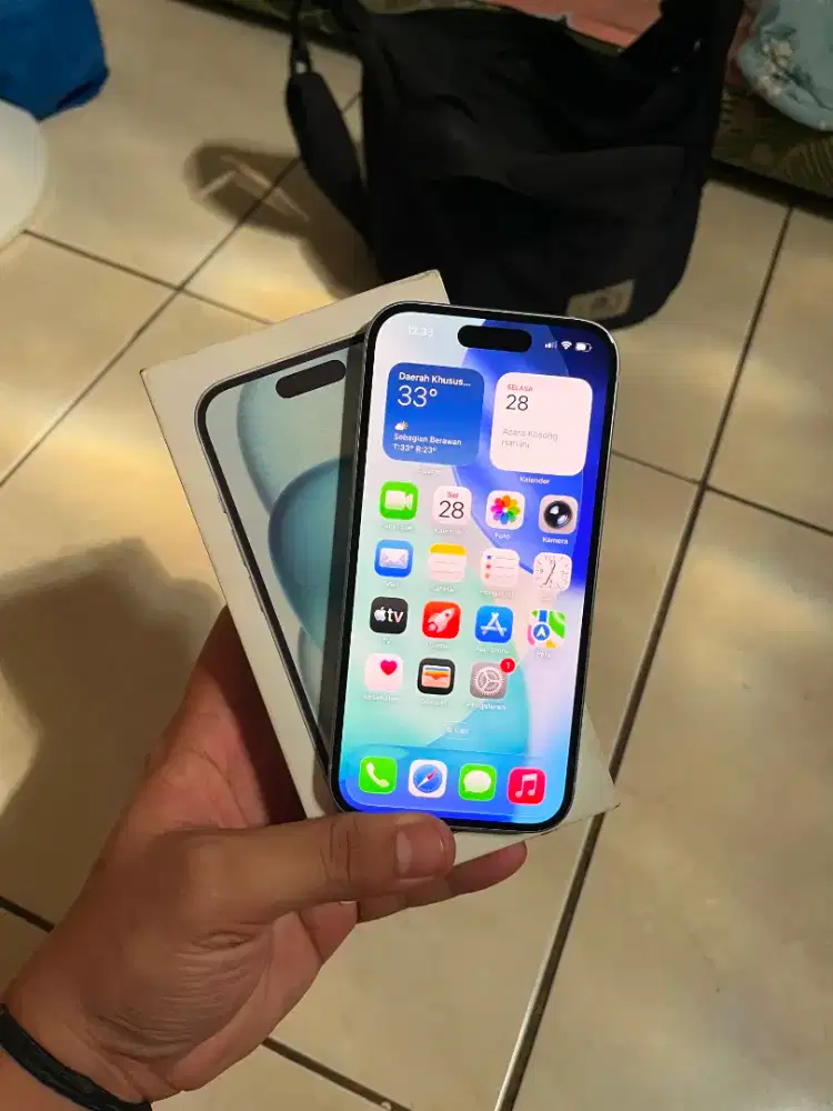 iPhone 15basic 128gb iBox fullset ORI