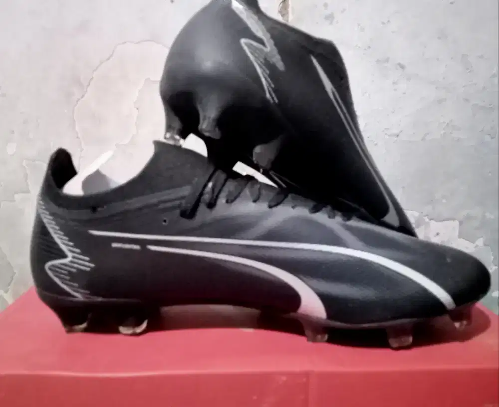 Sepatu Bola PUMA_ ULTRA MATCH FG/AG