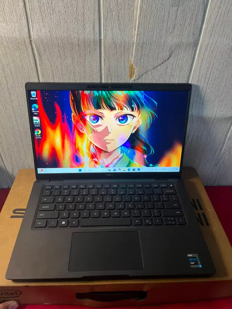 Dell lattitude 7420 i5 Generasi 11 2.6 ghz