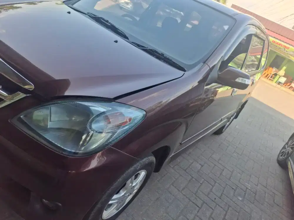 XENIA XI 1.3 DELUXE MANUAL 2010