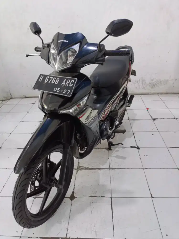 supra x 125 cw 20212 hitam