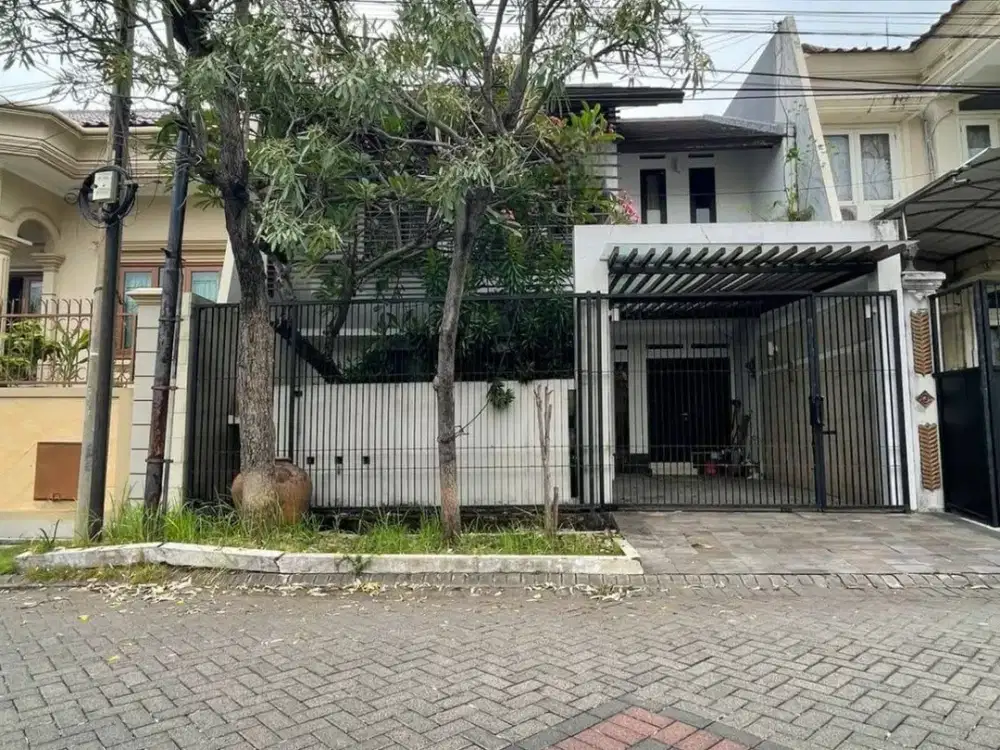 Dijual Rumah Galaxy Bumi Permai Perumahan Elit di Surabaya Timur, Hadap Favorit