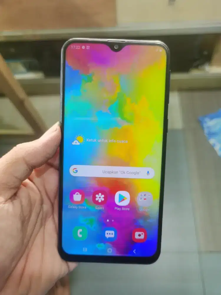 Samsung m20 RAM 3/32 normal