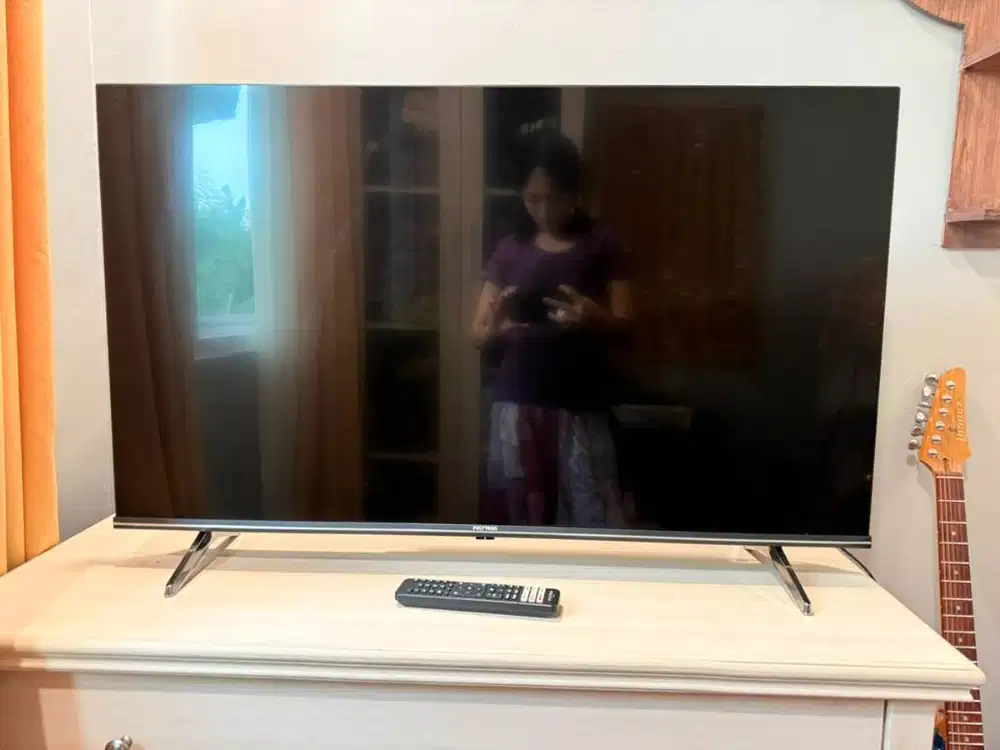 Jual TV Polytron 43 Smart Google TV - Second