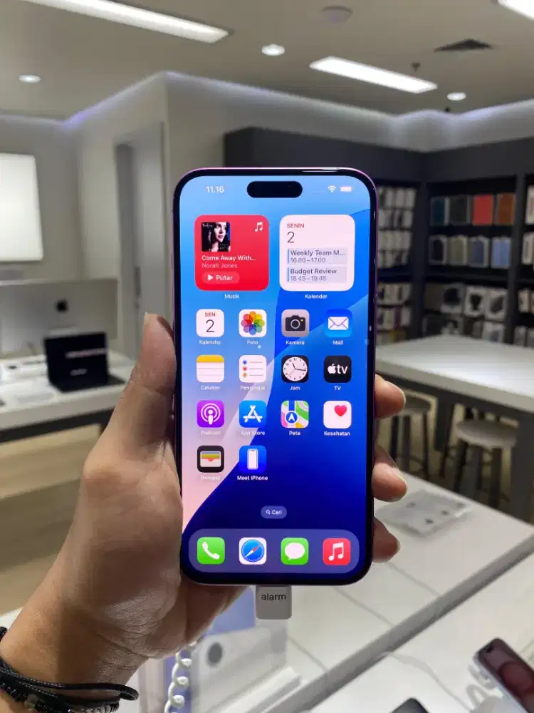 Apple 16 128 gb