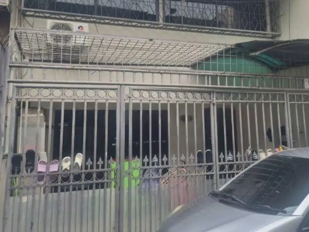 Rumah Jembatan Besi Jak Bar Jalan 2 Mobil