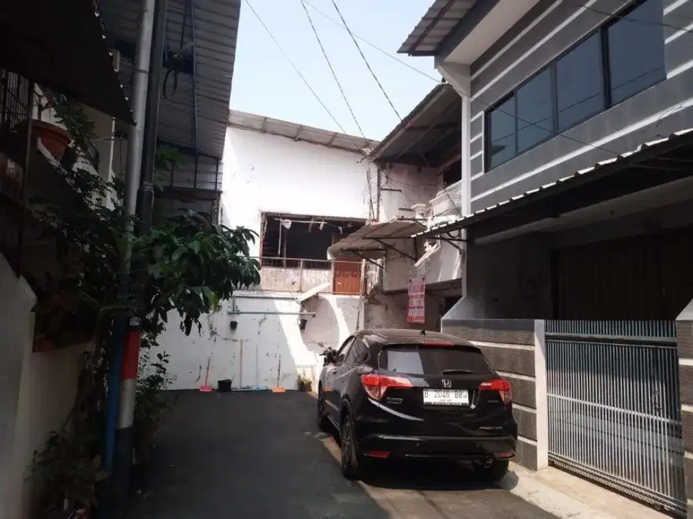 Rumah Jembatan Besi Komplek Abc 2.5Lantai bisa untuk Usahaa