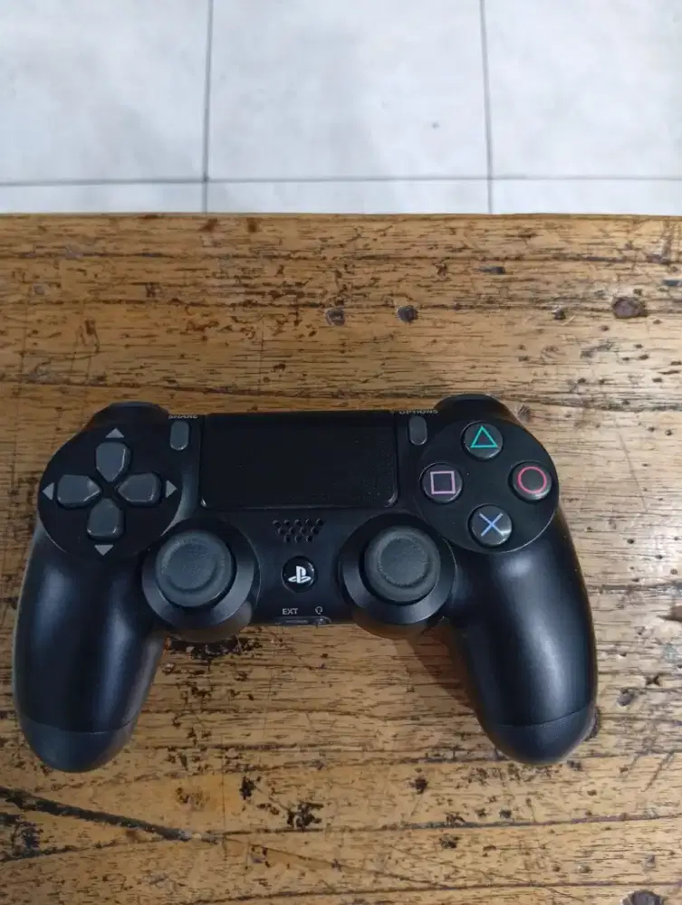 STIK PS4 LIGHTBAR ORIGINAL MESIN SONY INDO THN 2020(BACA DESKRIPSI)