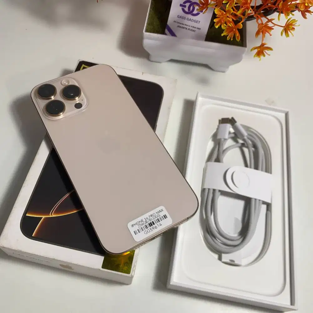 iPhone 16 Pro Max 256GB – Desert Titanium GG59614