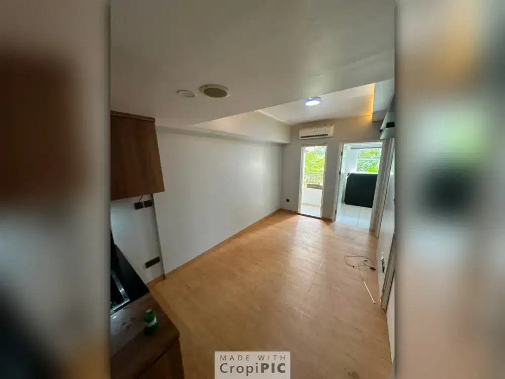 Dijual Apartemen SpringLake Summarecon Bekasi 3BR – Pool View, Semi Furnished