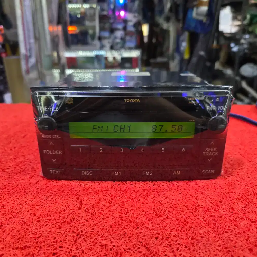 Head Unit TOYOTA INNOVA 2007-2010 CD Radio FM AM Orisinil