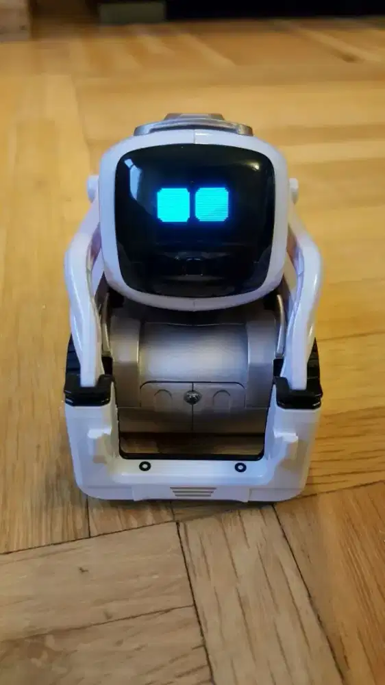 Jual Anki Cozmo Interactive Robot Original Bekas