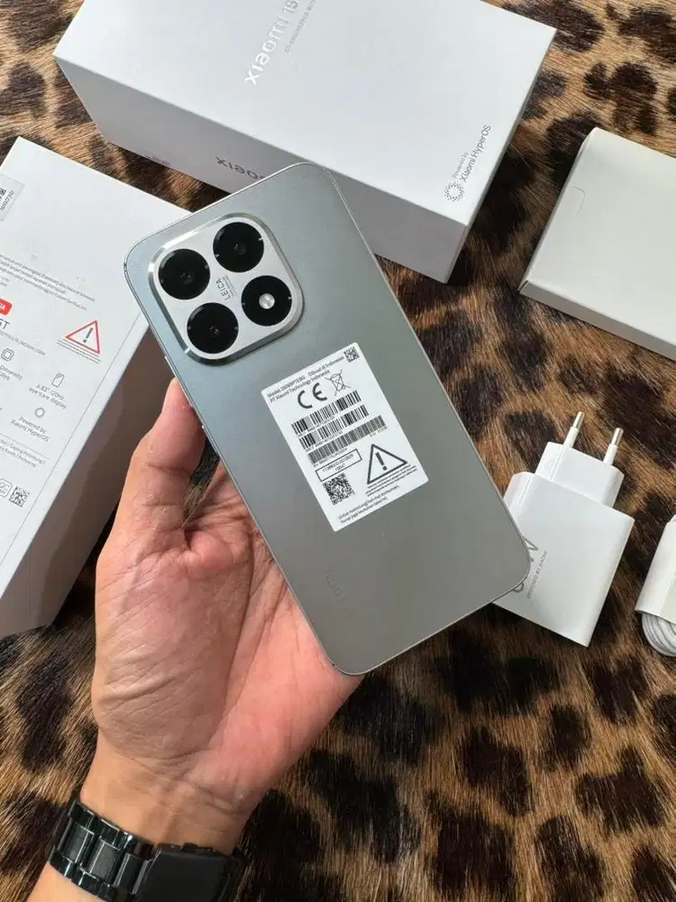 Xiaomi 15T 12/512GB Resmi (Silver)