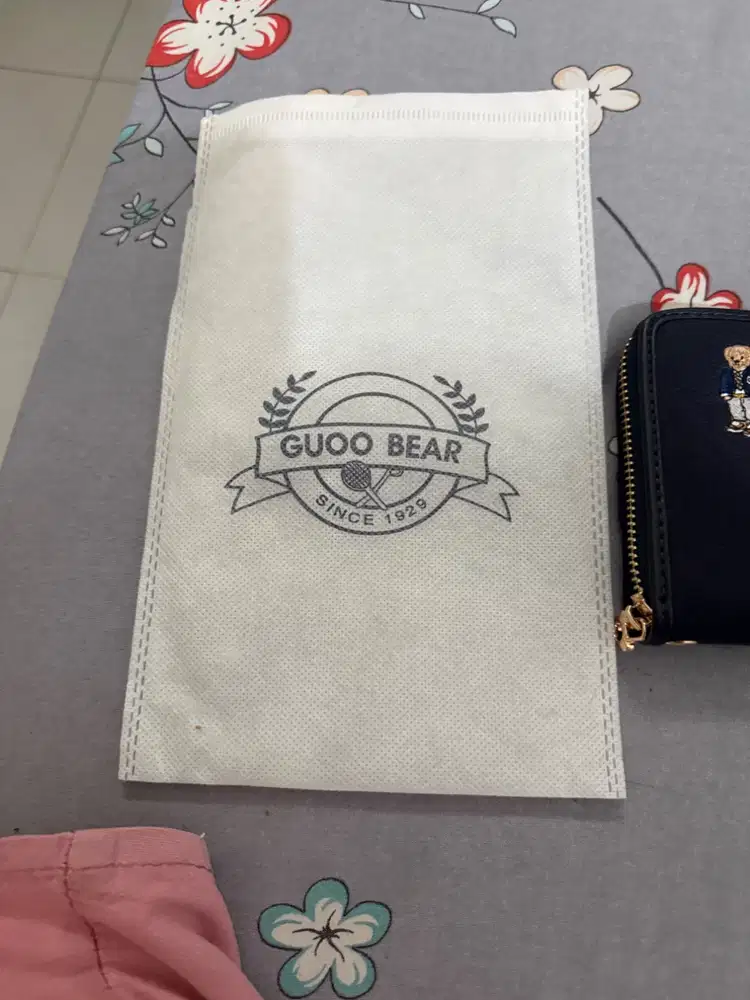 dompet warna biru GUOO BEAR