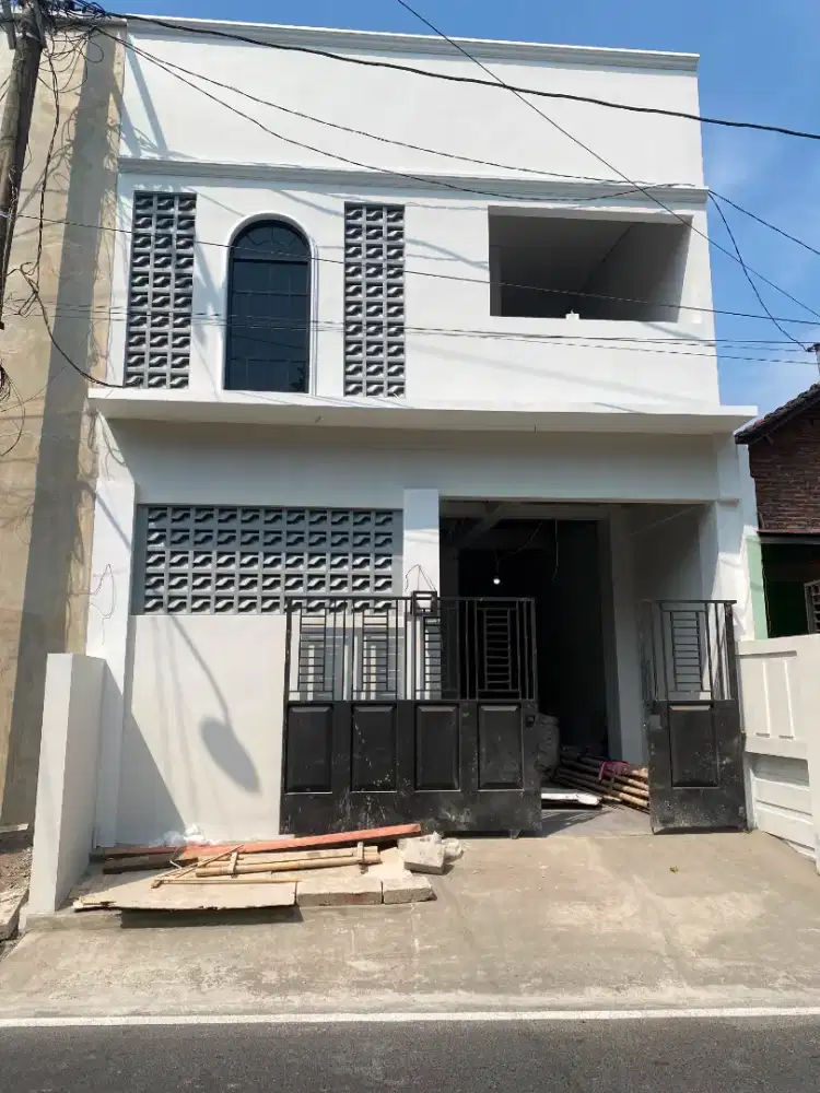 Dijual Kost UNS Eksklusif strategis L:107m, 9 KT,