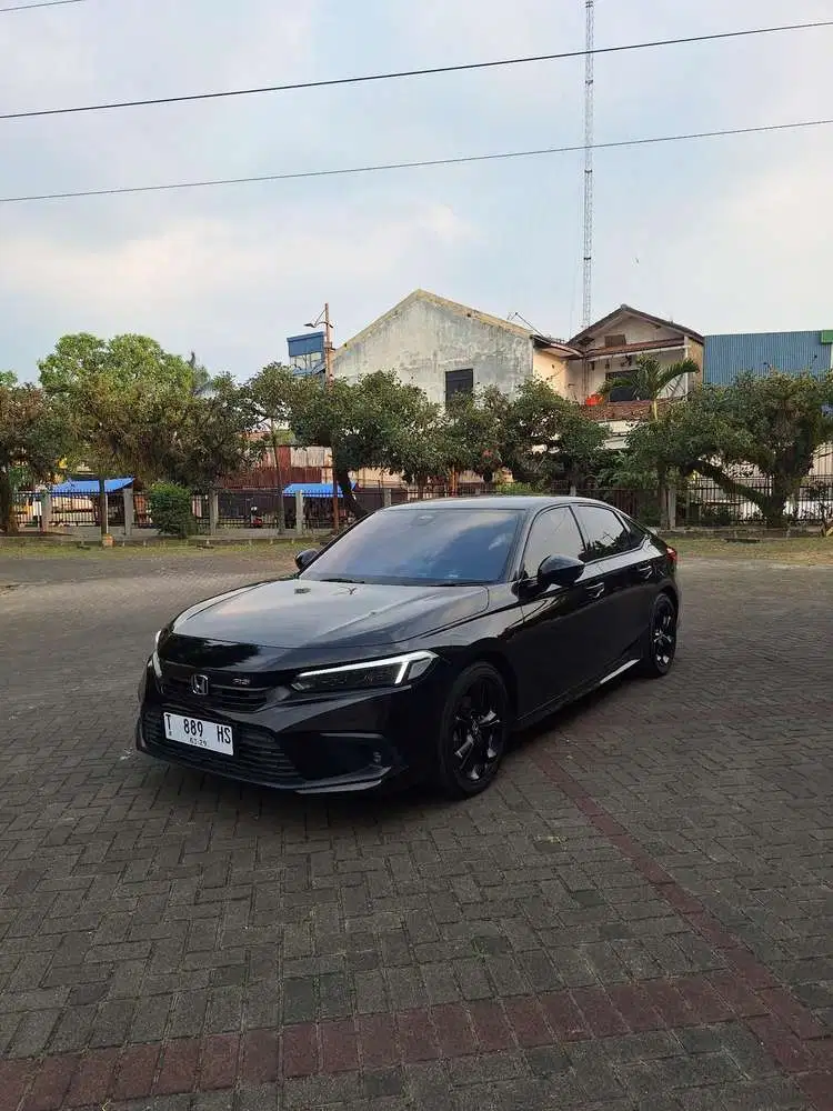 Honda Civic 2024 Bensin