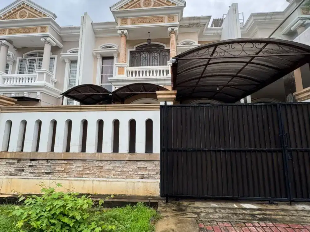 Dijual Rumah 2 Lantai di Layar Permai PIK. Luas 8x15m Semi Furnish