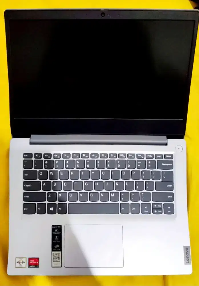 Lenovo Idea Pad 3 14 14ADA05 amd athlon 8/512GB