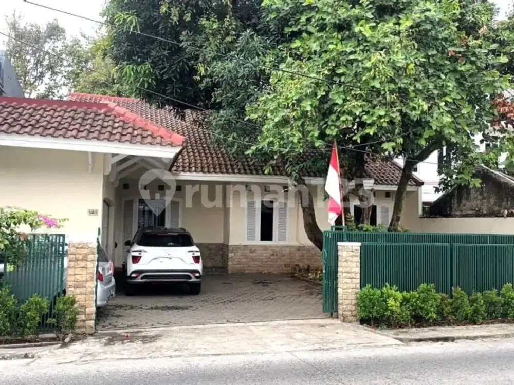 Rumah 1 Lantai di Kukusan Halaman Luas Layout Lapang