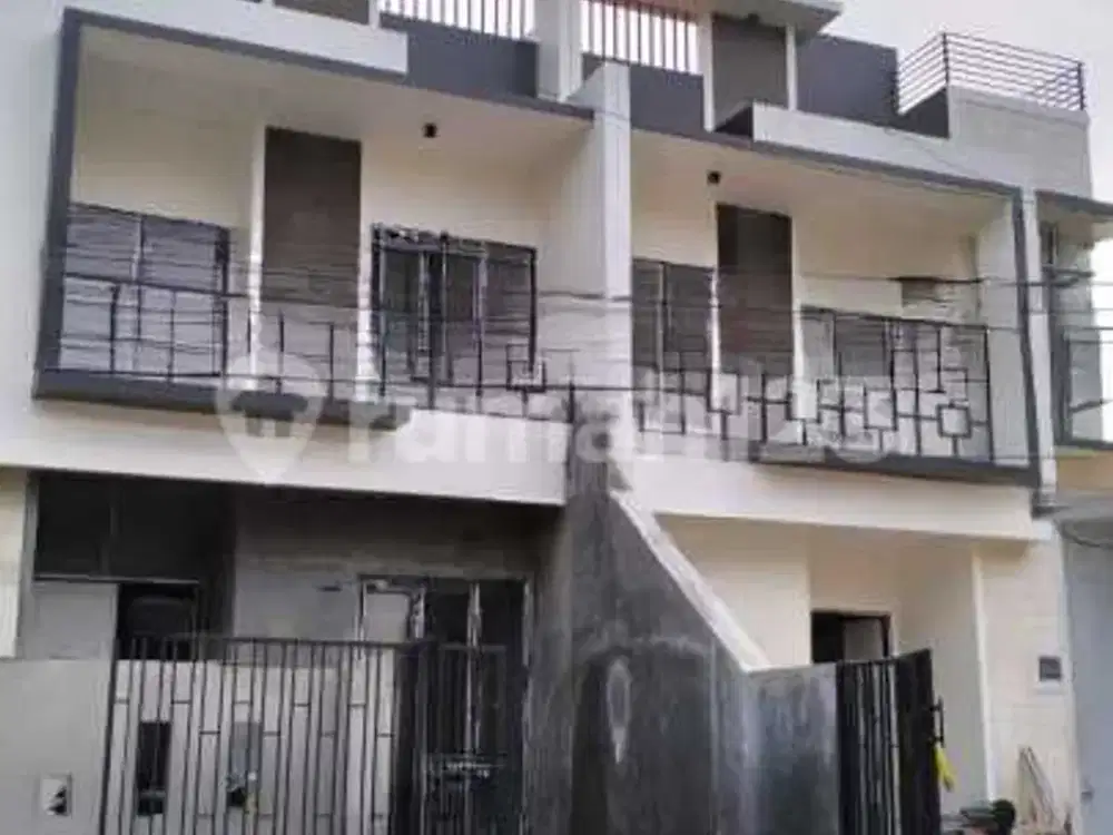 Brand New, Rumah Minimalis Harga Menarik di Komplek Strategis Cinere